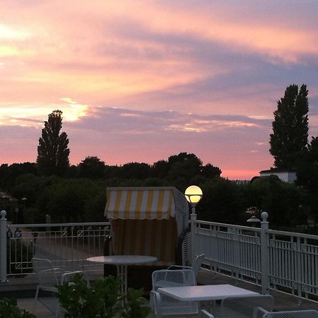 Haus Seeblick Hotel Garni & Ferienwohnungen Цинновиц Экстерьер фото