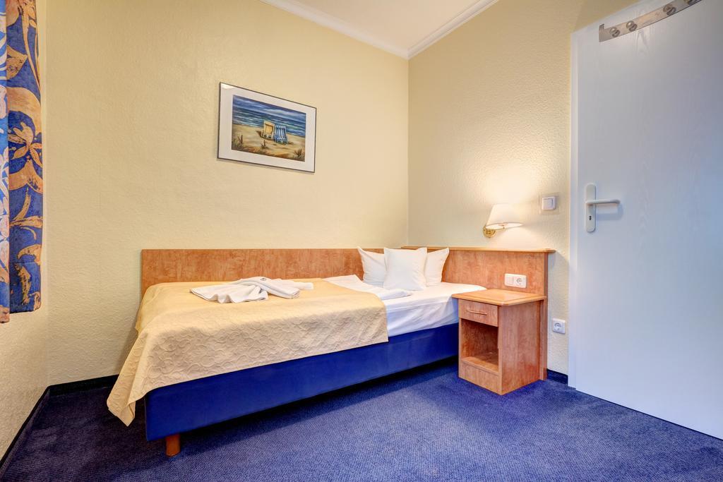 Haus Seeblick Hotel Garni & Ferienwohnungen Цинновиц Номер фото