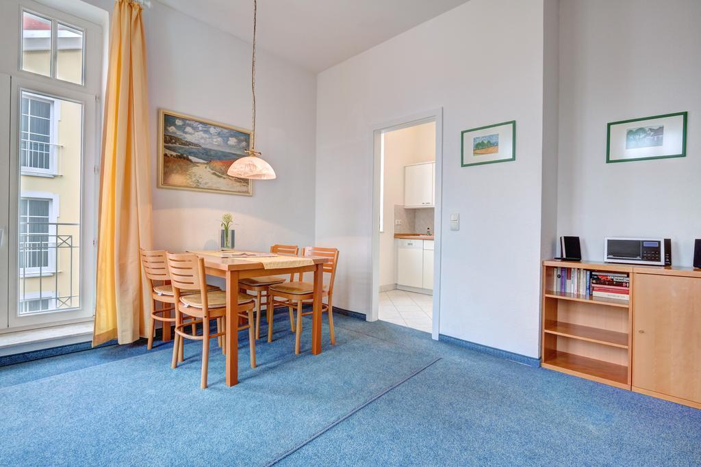 Haus Seeblick Hotel Garni & Ferienwohnungen Цинновиц Экстерьер фото