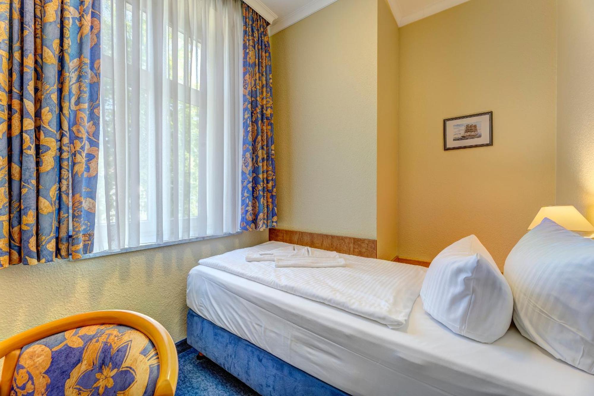 Haus Seeblick Hotel Garni & Ferienwohnungen Цинновиц Экстерьер фото